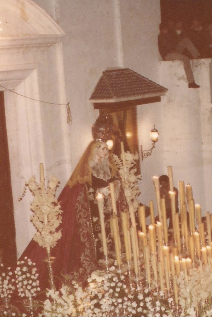 Cofrade en La Isla tweet media