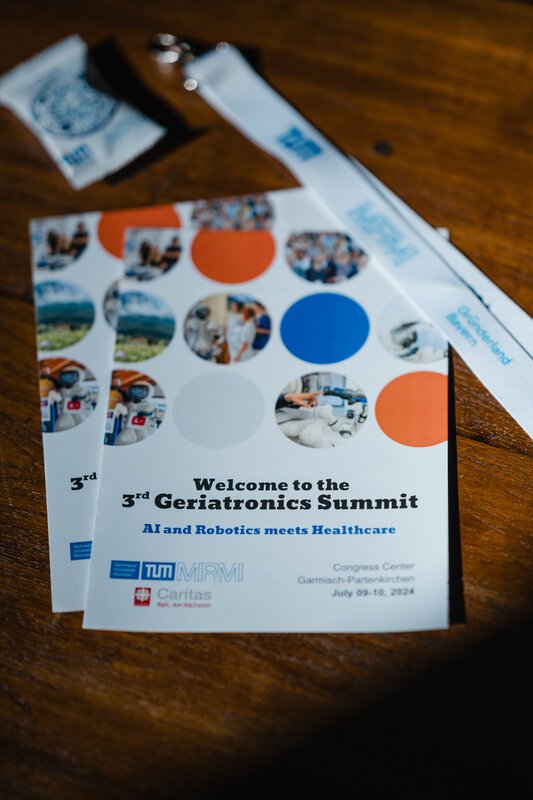 optimal_ageing's tweet photo. Co-Director Dana Kulic was a Keynote speaker at the 3rd Geriatronics Summit hosted by the Technical University of Munich. The event was a unique opportunity for robotics and design researchers and students, and industry leaders in the development and use of technology to connect. https://t.co/sBOr5cD6Vl