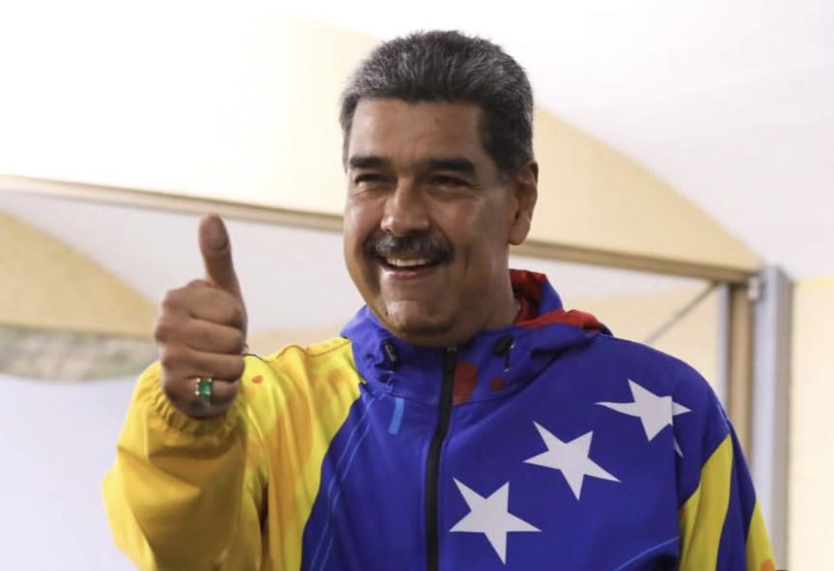 FreddyBernal's tweet photo. ¡Triunfó la Paz, la independencia nacional y la prosperidad de Venezuela con la victoria popular del Presidente @NicolásMaduro! https://t.co/RtbkQcfRyj