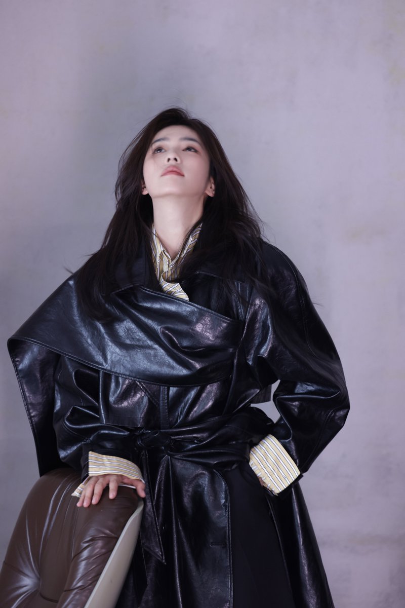 dablcpnk2's tweet photo. 240729 - BaiLu's information station Weibo 

Station shares behind the scene photoshoot of #BaiLu for Grazia July 2024 edition 

#白鹿

1/3 https://t.co/cUTp1SWySq