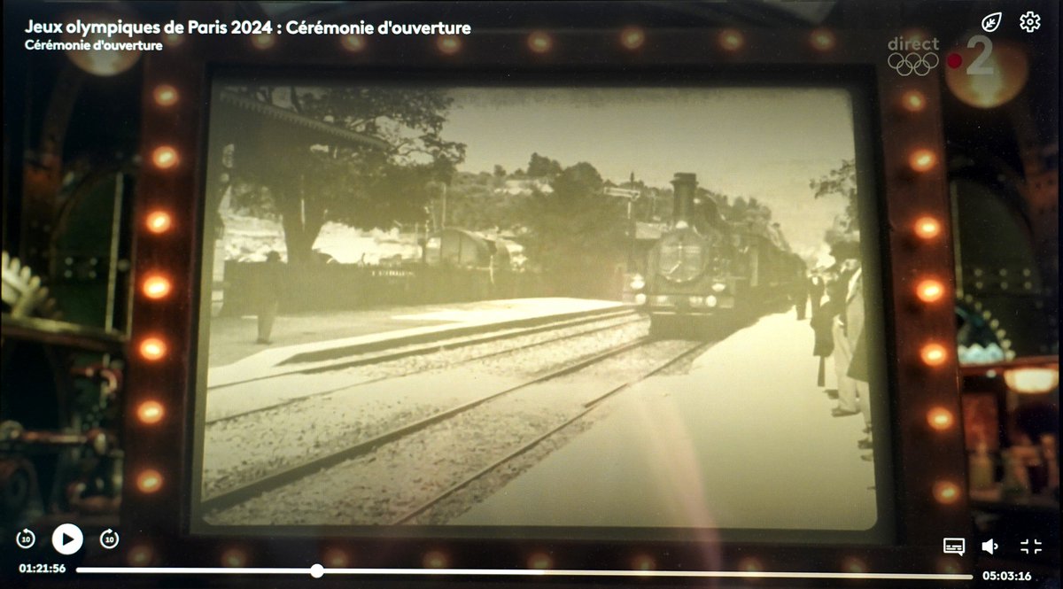 Et ce sont plus de 22 millions de téléspectateurs français qui ont vu hier soir le train entrer en gare de La Ciotat pendant la Cérémonie d'Ouverture des JO 2024 ! Sans compter bien sûr le reste du monde... 1 milliard de personnes au total ! <a href="/laciotat/">laciotat</a>