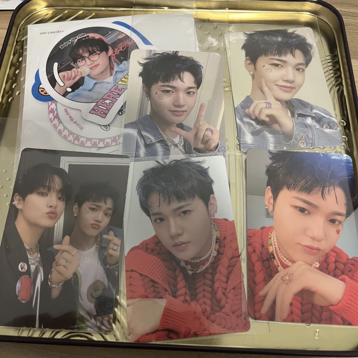 249Oilsi's tweet photo. น้องโดยอง 120฿ 

การ์ด5ใบ เซ็ตสติ๊กเกอร์1 

ค่าส่ง 35฿ ส่งJ&amp;T 
ส่งของให้พรุ่งนี้ 30/7/24 13.00 เท่านั้นค่ะ 
✨📍ตัดรอบ 10.00 

 #ตลาดนัดtreasure #ตลาดนัดน้องสมบัติ #TREASURE #TREASURE #ตลาดนัดเทรเชอร์ https://t.co/z6Yrpu2XOX