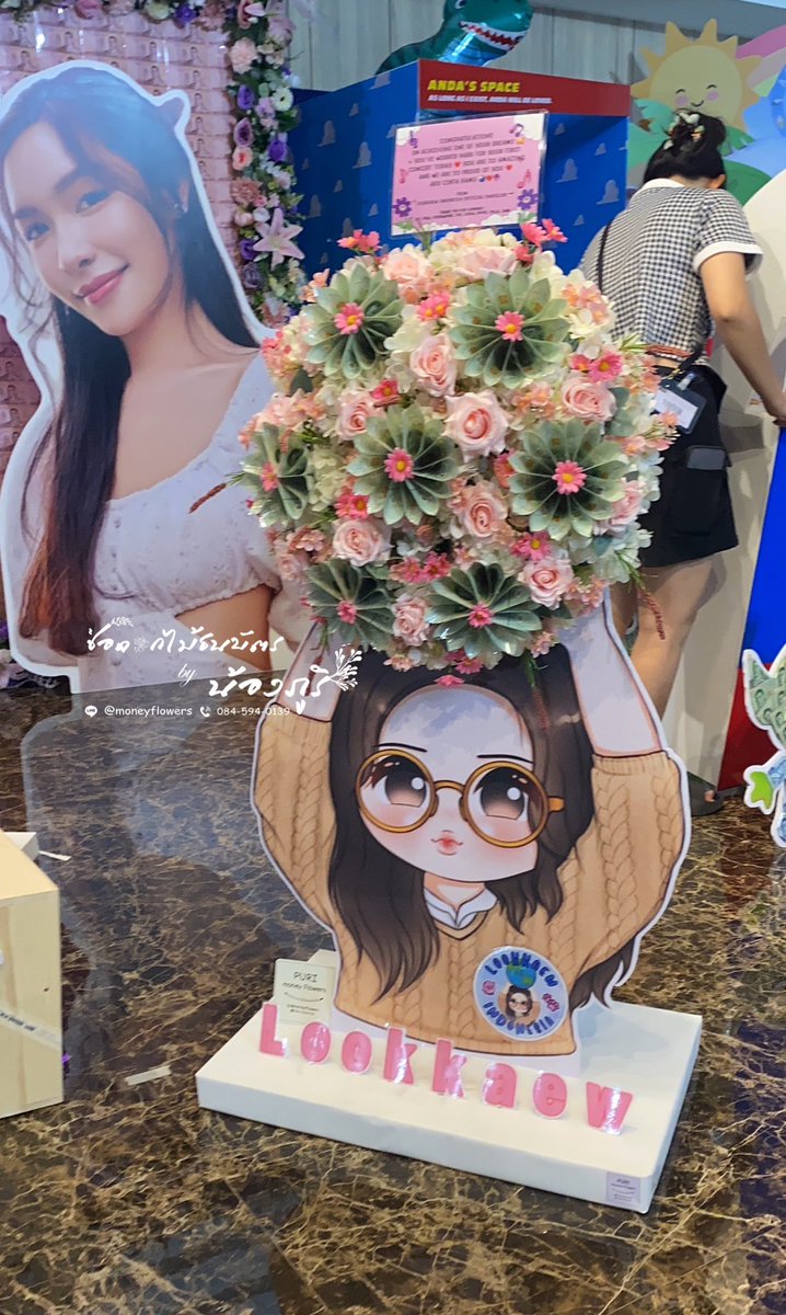 purimoneyflower's tweet photo. LOOKKAEW ENDLESS LOVE 27
🙏Thank you very much. @Lookkaew_INA
For trusting us to create this special gift. Give it to your significant other.
#lookkaewkamollak #AndaLookkaew1stConcert
#moneyflower #moneybouquet #Moneycake #moneygift #floweranniversary
#ช่อดอกไม้เงิน https://t.co/Lg6nUS4S2H