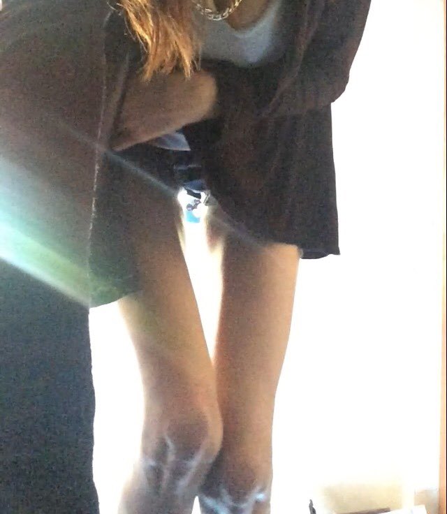 asherissososwag's tweet photo. These pictures have a chokehold on my soul😭😭 What bmi is this? https://t.co/wDV72nmeOY