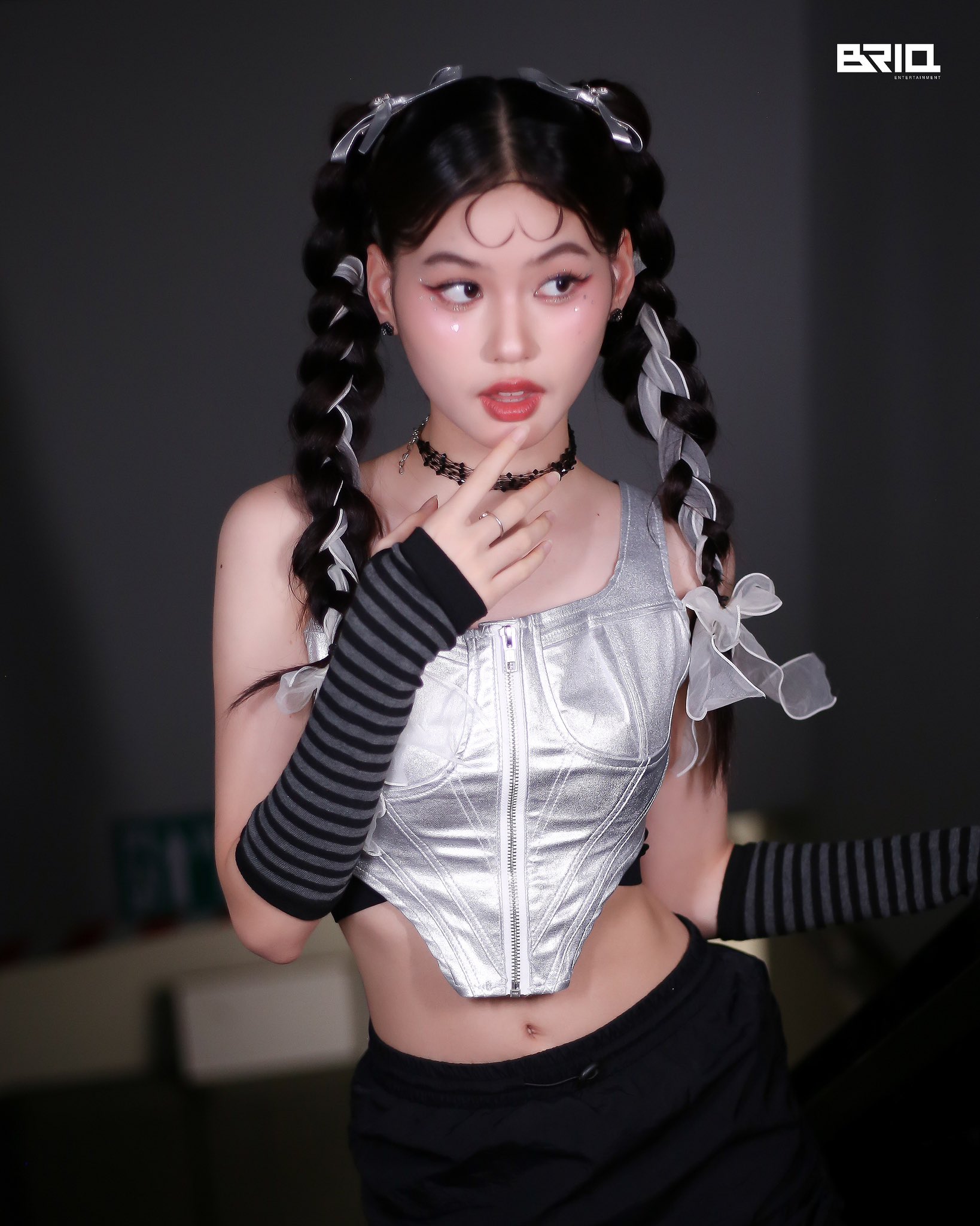 GToWFy5bEAEQP-E?format=jpg&name=large