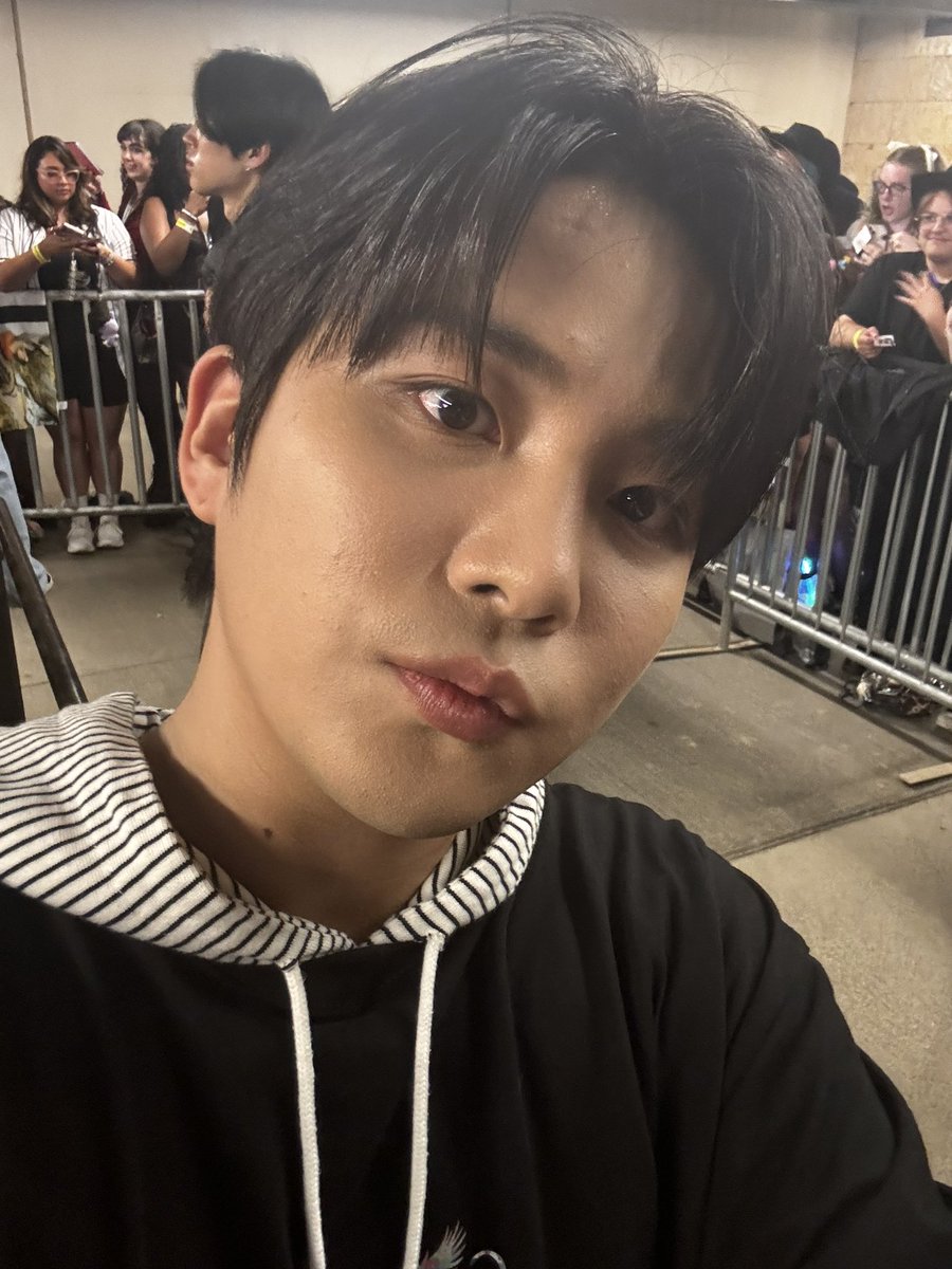 jitaktopia's tweet image. OH MT FUCKING GOD 

#ATEEZinArlington #ATEEZ