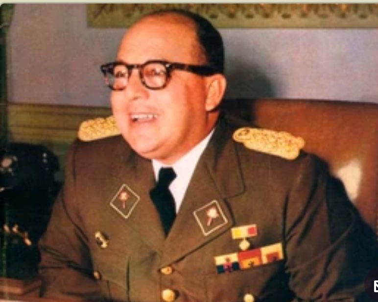 RobertoPatino's tweet photo. En Diciembre de 1957 el dictador Marcos Peréz Jiménez también pensaba que podía burlarse del pueblo venezolano https://t.co/lCG6uLHI73