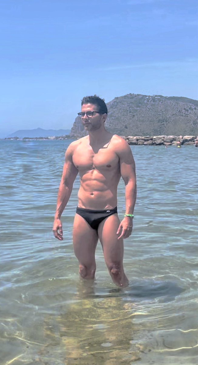 Rik_87_Rdo's tweet photo. #loveisland https://t.co/GqAHxiUXN3