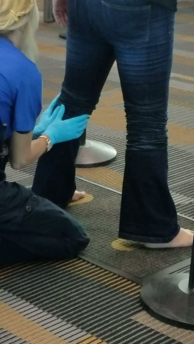 tightjeansluv's tweet photo. #jeans #creases #tightjeans #wife #rippedjeans #jeansbooty #bellbottoms #slay #destroyedjeans #bohochic #jeansfetish #flarejeans #hippie #heels #boots #thickwoman #thicklegs #curvygirl #ruchedjeans #patdown
#curvy #thickthighs #tightpants #thickfila #thickthighssavelives #thicc https://t.co/Es5K0ZIZtP