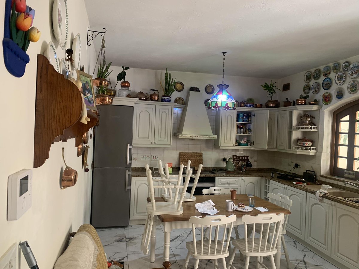 ShabbyChicMlt's tweet photo. With over 2,000 kitchens painted in the last 8 years, we remain Malta's premier option for your kitchen transformations.

#Shabbychic #Malta #makeover #Color #home #decor #smooth #spray #design #Art #paint #Kitchens #tiles #counter https://t.co/8h6u6qfl3d