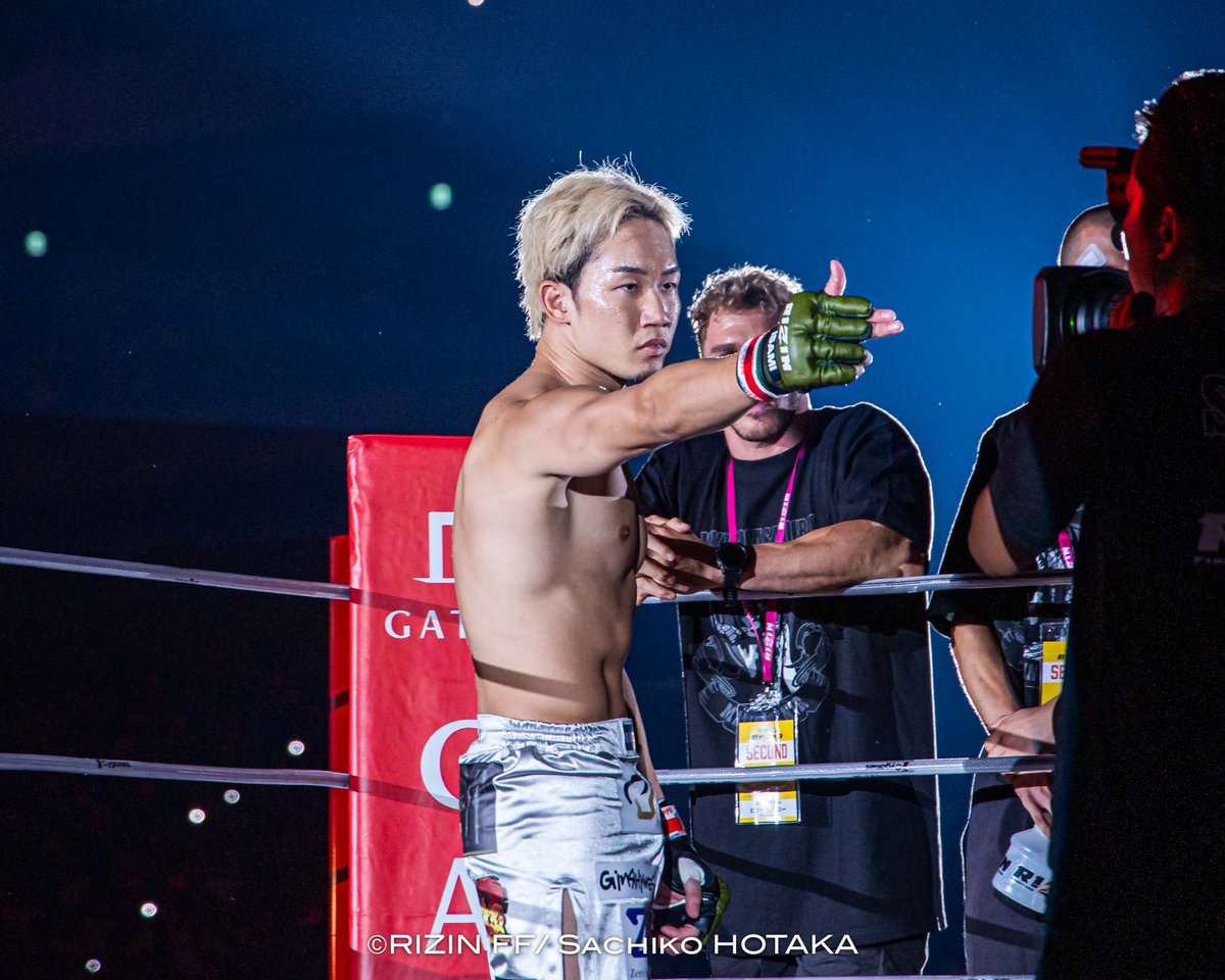 第11試合 #朝倉未来 @Mikuruasakura_ vs #平本蓮 @renhiramotoXX