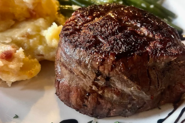 NycciNellis's tweet photo. EATS of the week | #TheList’s list of DC bites 👅⬇️
@AllPurposeDC + @henquarter_dc + #TonariDC + #AperoDC + @KneadHD + @immigrantfooddc + @SloppyMamas + #ElcieloDC + @FoundingFarmers ++
https://t.co/J1nB26ADqm https://t.co/W4j7yyALf0
