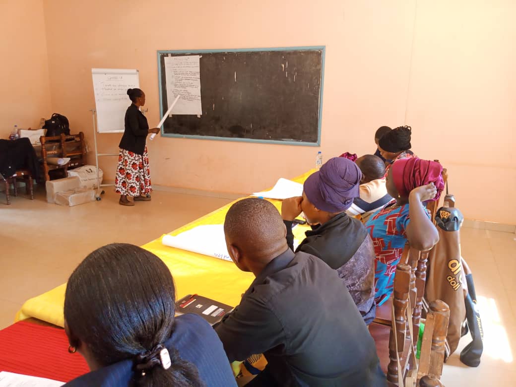 ActionaidTz's tweet photo. On July 15 2024, @AATz conducted a two-day training (TOT) on post-harvest handling and storage (PHHS) to Government Extension Officers and lead Farmers from Mpwapwa and Kongwa Districts. 

@WFP_Tanzania @IrlEmbTanzania https://t.co/aBeMZykoHT