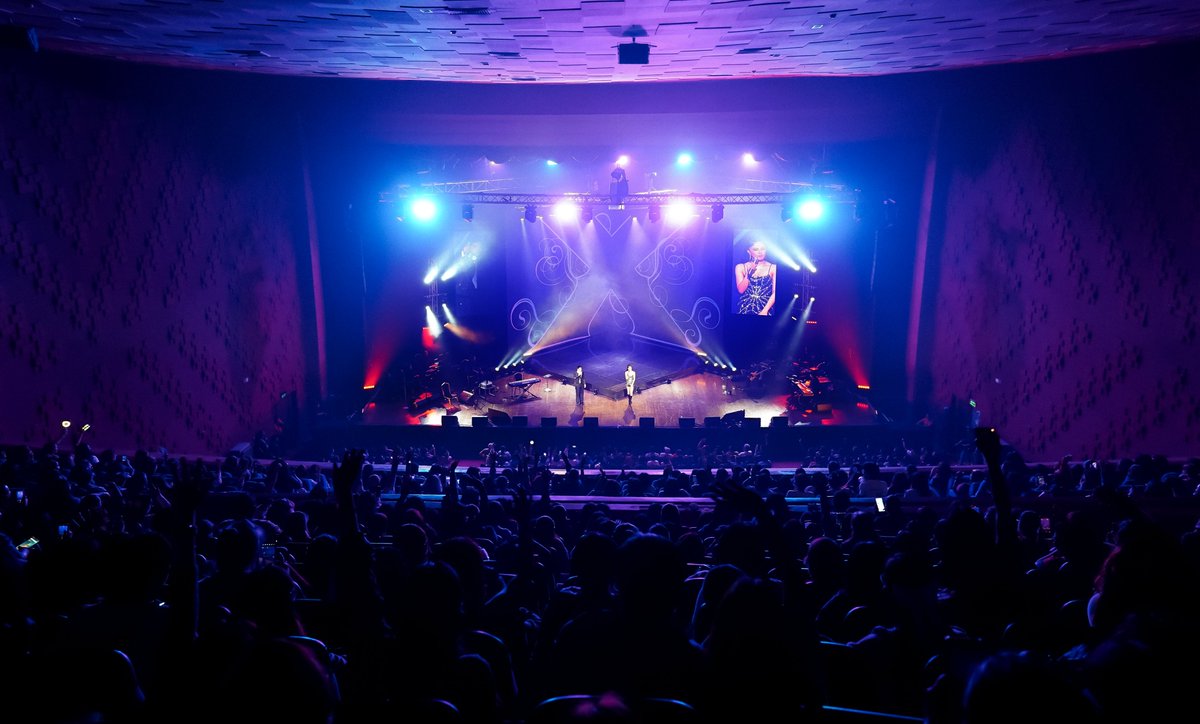 1zentertainment's tweet photo. What a way to end Day 2! With epic performances and a sold-out crowd, Julie and Stell truly showcased the unstoppable spirit of OPM!

Thank you for making Julie x Stell: Ang Ating Tinig a historic celebration of Original Pilipino Music! 🇵🇭💖

#JulieXStell #AngAtingTinig https://t.co/cAxymATdgW