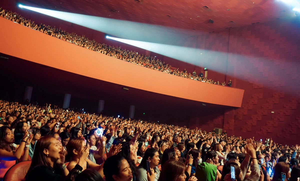 1zentertainment's tweet photo. What a way to end Day 2! With epic performances and a sold-out crowd, Julie and Stell truly showcased the unstoppable spirit of OPM!

Thank you for making Julie x Stell: Ang Ating Tinig a historic celebration of Original Pilipino Music! 🇵🇭💖

#JulieXStell #AngAtingTinig https://t.co/cAxymATdgW