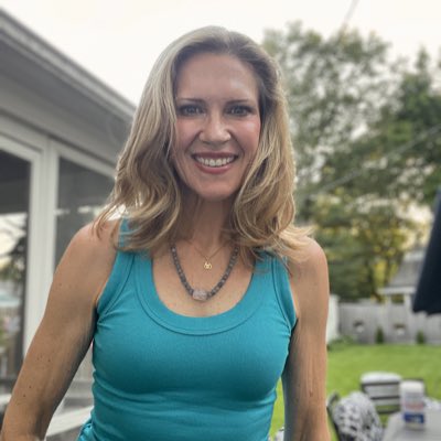 CunniffMichele's tweet photo. #NewProfilePic https://t.co/DhMO8cWT2N
