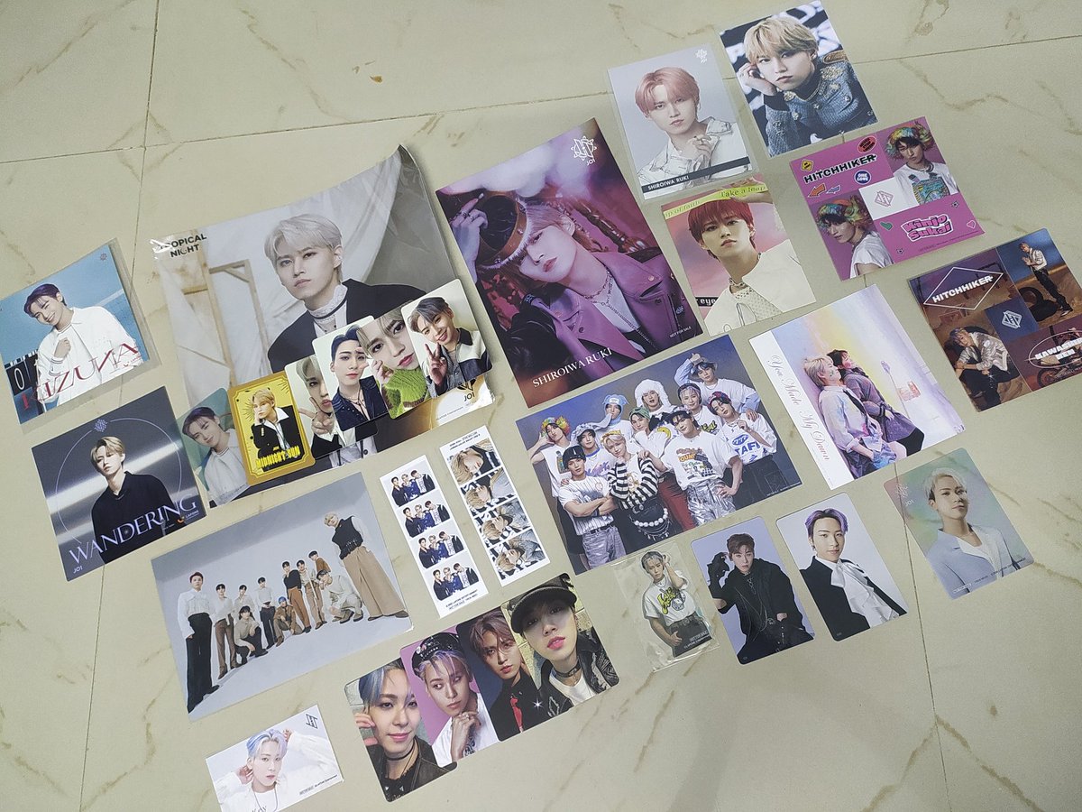suba_jo1's tweet photo. Thank u so much @HJJ_project
I have received the pcs and merchs. I never owned a JO1 merch so I'm really grateful for this giveaway.
Thank u @Pikachu_JAM for sending it safely to me ❤️ https://t.co/UkNc625x3C