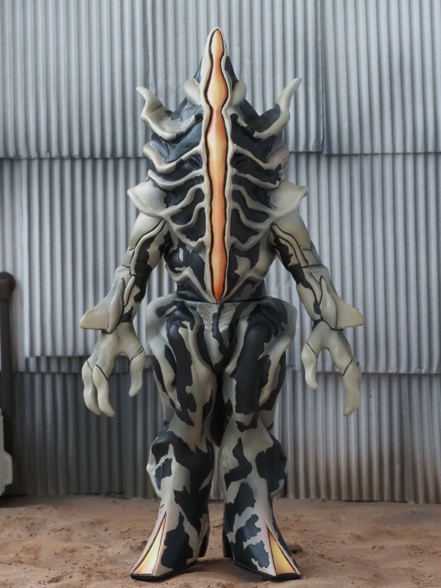 ウルトラマンガイア V3 リペイント ウルトラマンガイア V3