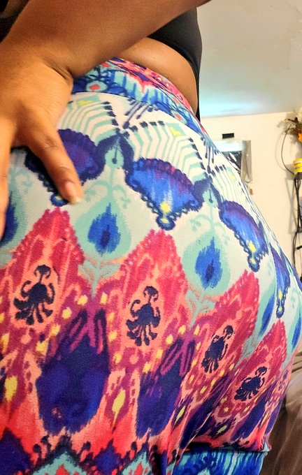 I love how these pants look from the back. Would love for you to pull them down and watch my ass jiggle<a href="/tag/sexy"class="tags"><span>#sexy</span></a><a href="/tag/video"class="tags"><span>#video</span></a><a href="/tag/black"class="tags"><span>#black</span></a><a href="/tag/porn"class="tags"><span>#porn</span></a><a href="/tag/goddess"class="tags"><span>#goddess</span></a><a href="/tag/ass"class="tags"><span>#ass</span></a><a href="/tag/bbw"class="tags"><span>#bbw</span></a><a href="/tag/horny"class="tags"><span>#horny</span></a>