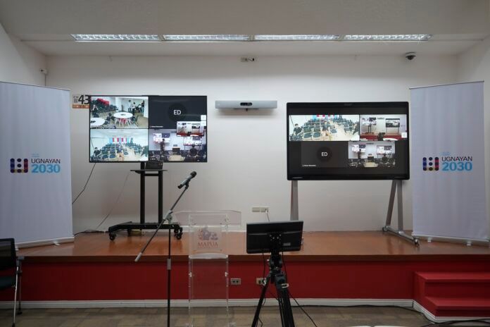 OneMapua's tweet image. Mapúa, one of the top engineering and technological schools, unveiled how it will leverage AI-led collaboration and connectivity tools to redefine the classroom experience for students in the upcoming academic year, beginning in August 2024. i.onemapua.org/46sY9e6 @mnlstandardph