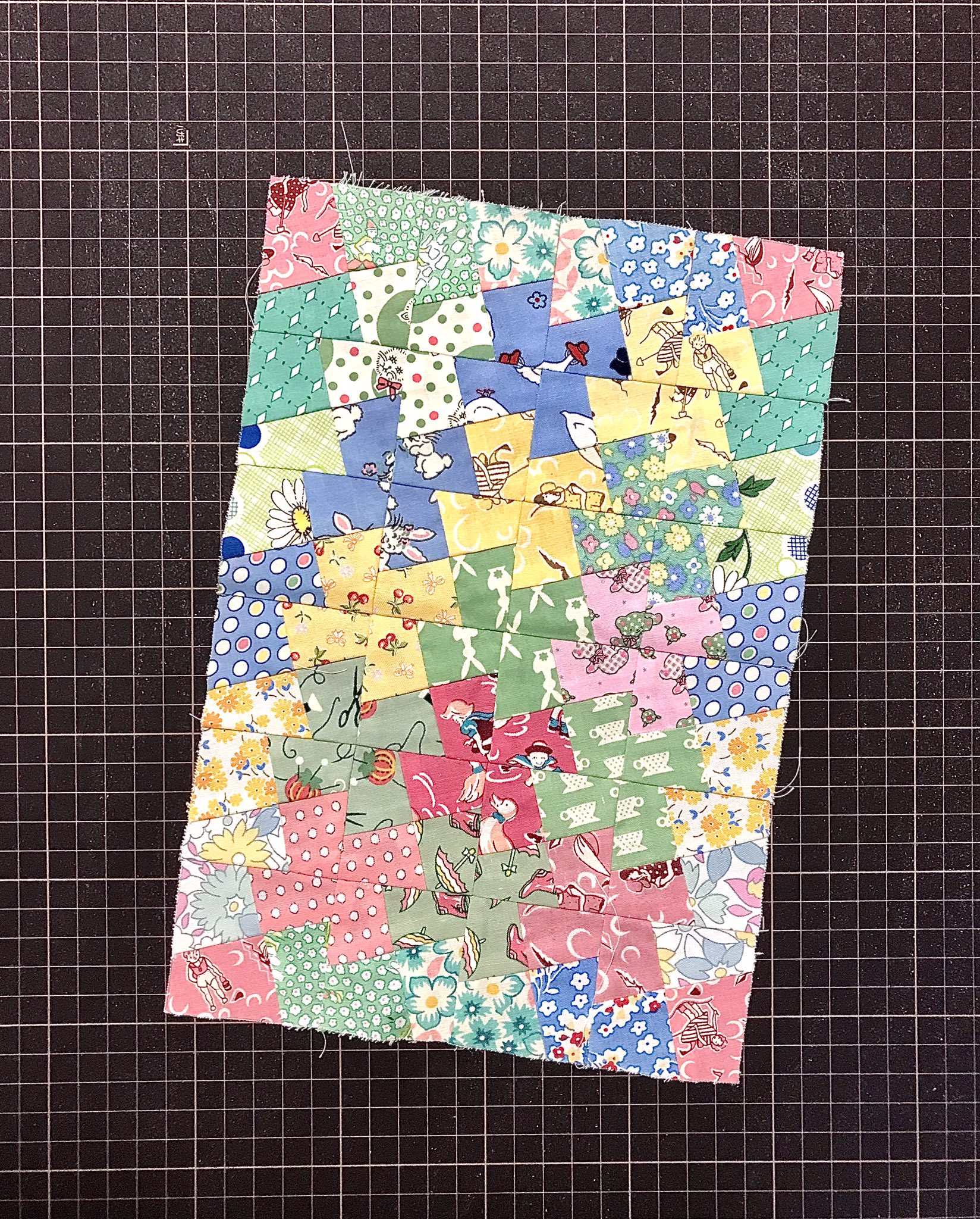 パッチワークポーチ - Search / X