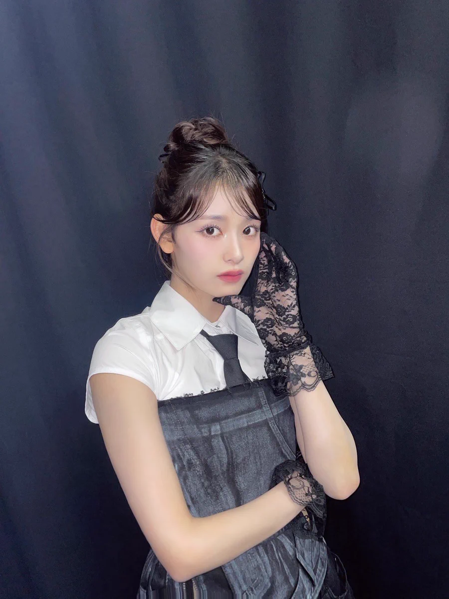 ミーアイ　石井蘭　KCON 生写真 GTouVVJaIAAIyZ5?format=webp&