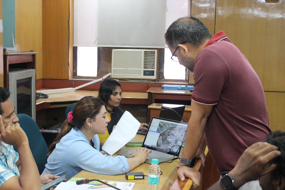 IWMI_'s tweet photo. IWMI with @giz_india successfully concluded a 2-day workshop to familiarize Water Security &amp; Climate Adaptation (WASCA) project partners from 17 states in India with monitoring tools to assess the impact of National Rural Employment Guarantee Act-Nat. Resources Management assets. https://t.co/OJYYOnsioN