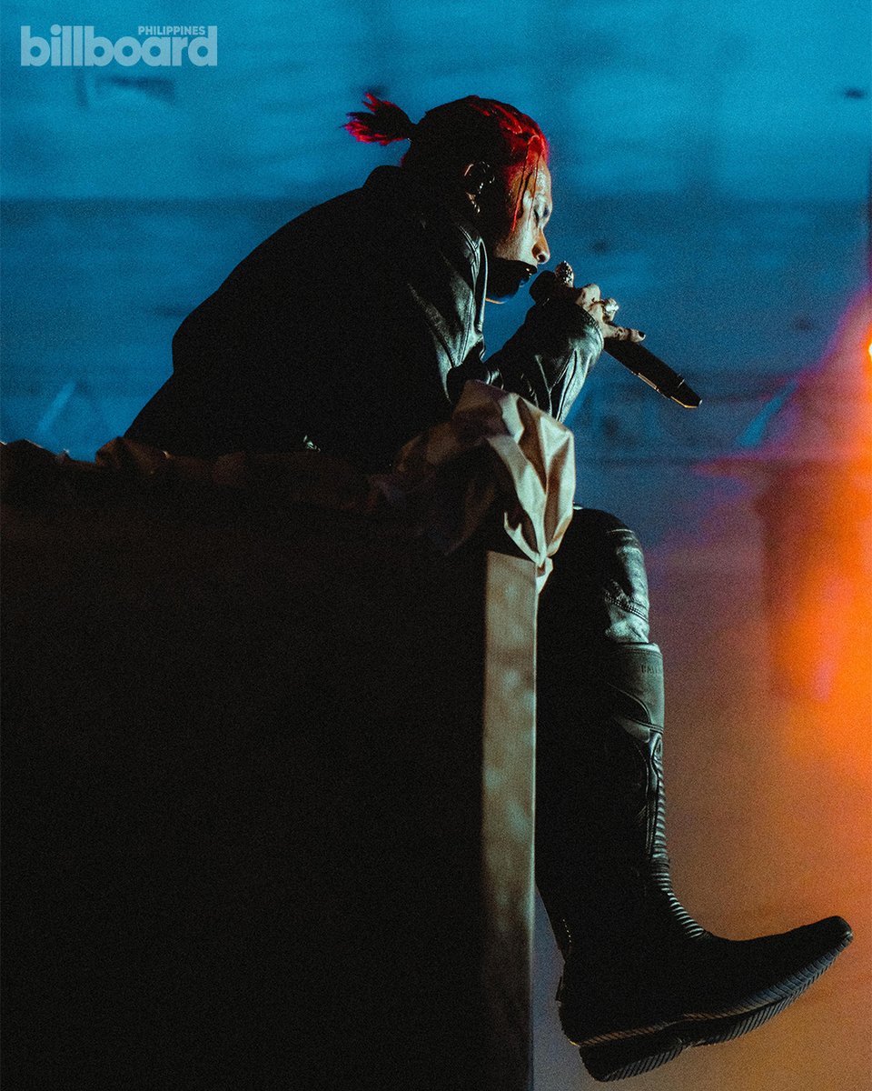 BBPHOfficial's tweet image. For his first-ever solo concert, #Felip delivered an epic display of talent and uncompromised vision –– making it a pivotal moment in his artistic journey.

Read the story: billboardphilippines.com/music/reviews/…

Photos by Mayks Go. Story by @gabsaulog.

#BillboardPH
#BillboardPhilippines