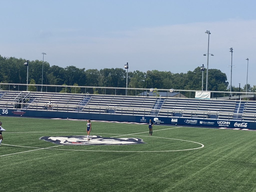 Great day at the UCONN ID clinic yesterday! <a href="/UConnWSOC/">UConn Women's Soccer</a> <a href="/ImYouthSoccer/">ECNL/GA/Recruiting/College Soccer</a> <a href="/GAcademyLeague/">Girls Academy</a> <a href="/ImCollegeSoccer/">College Soccer Truth ™</a> <a href="/SUSC_Academy/">Seacoast Utd Academy</a> <a href="/usysodp/">US Youth Soccer ODP</a>