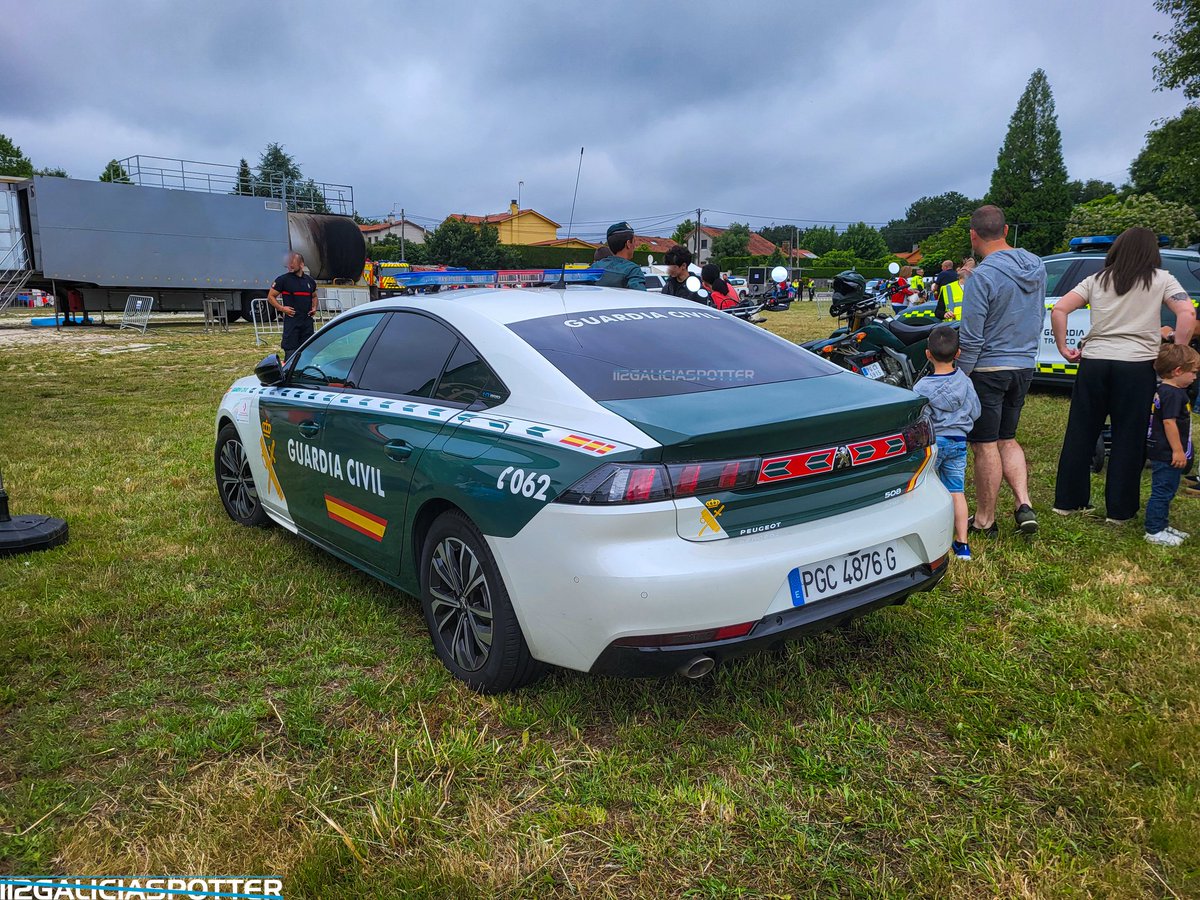 GaliciaSpotter's tweet photo. Peugeot 508 2019 perteneciente a la Guardia Civil.
#peugeot508 #veblinter #isaeelectronica #seguridadciudadana #062guardiacivil #xornadaemerxenciasteo #concellodeteo #acoruña #casacomunoza #guardiacivilespañola #guardiacivil #guardiacivilcomprometidos #gc #180aniversariogc https://t.co/BZETgzj3HP