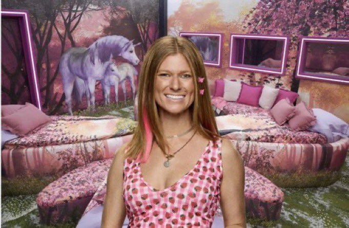 new__rxmantics's tweet photo. Why is no one calling out the blatant bullying of Lisa that goes on in that house… #bb26 https://t.co/hYnmlT0Ptf