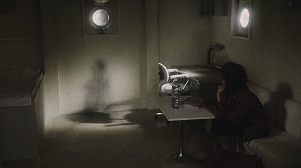NostosLit's tweet photo. Pulse (Kiyoshi Kurosawa, 2001) https://t.co/ovE3XndRfA
