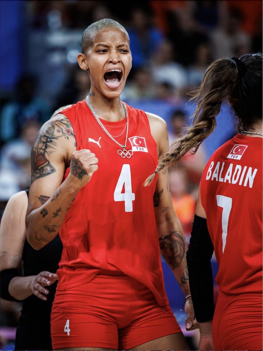 Sen Allahın bir lütfunun Melissa Vargas 🧿
 #FileninSultanları #vargas