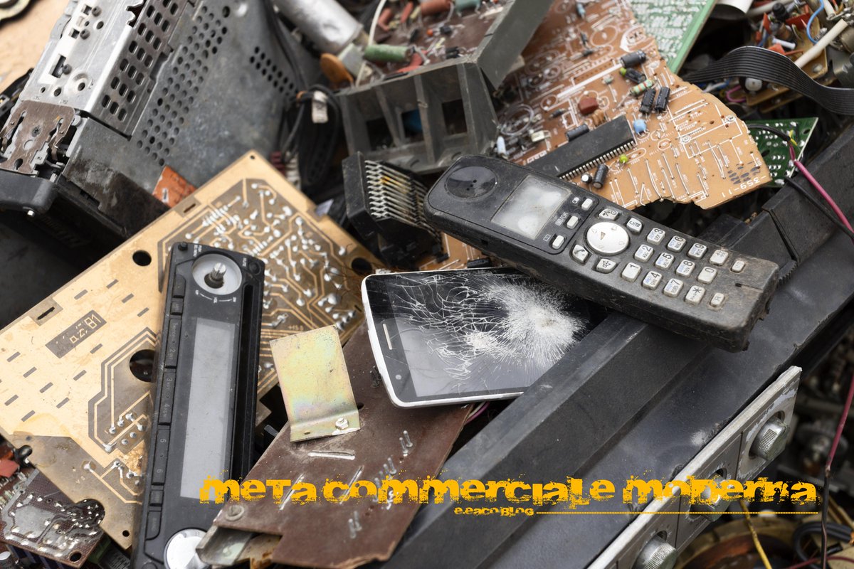 <<The Great Enshittening>> è il processo economico più all'avanguardia oggi che riguarda prodotti e servizi digitali, veicolati anche tramite la rete.

Per saperne di più drbortolon.blogspot.com/2024/07/meta-c…