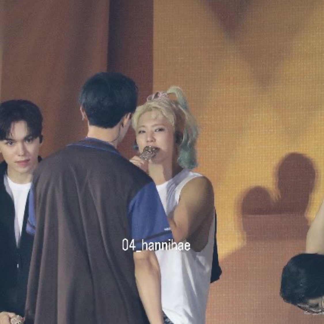하니슈🍑 (REST) tweet media