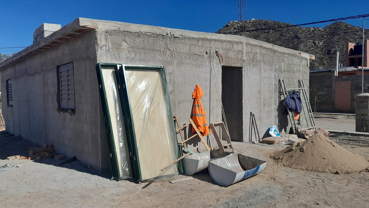#LaPuntilla
La obra de construcción de la Delegación Municipal y salón de usos múltiples en La Puntilla continúa, con un gran avance y con una pronta proyección de inauguración.