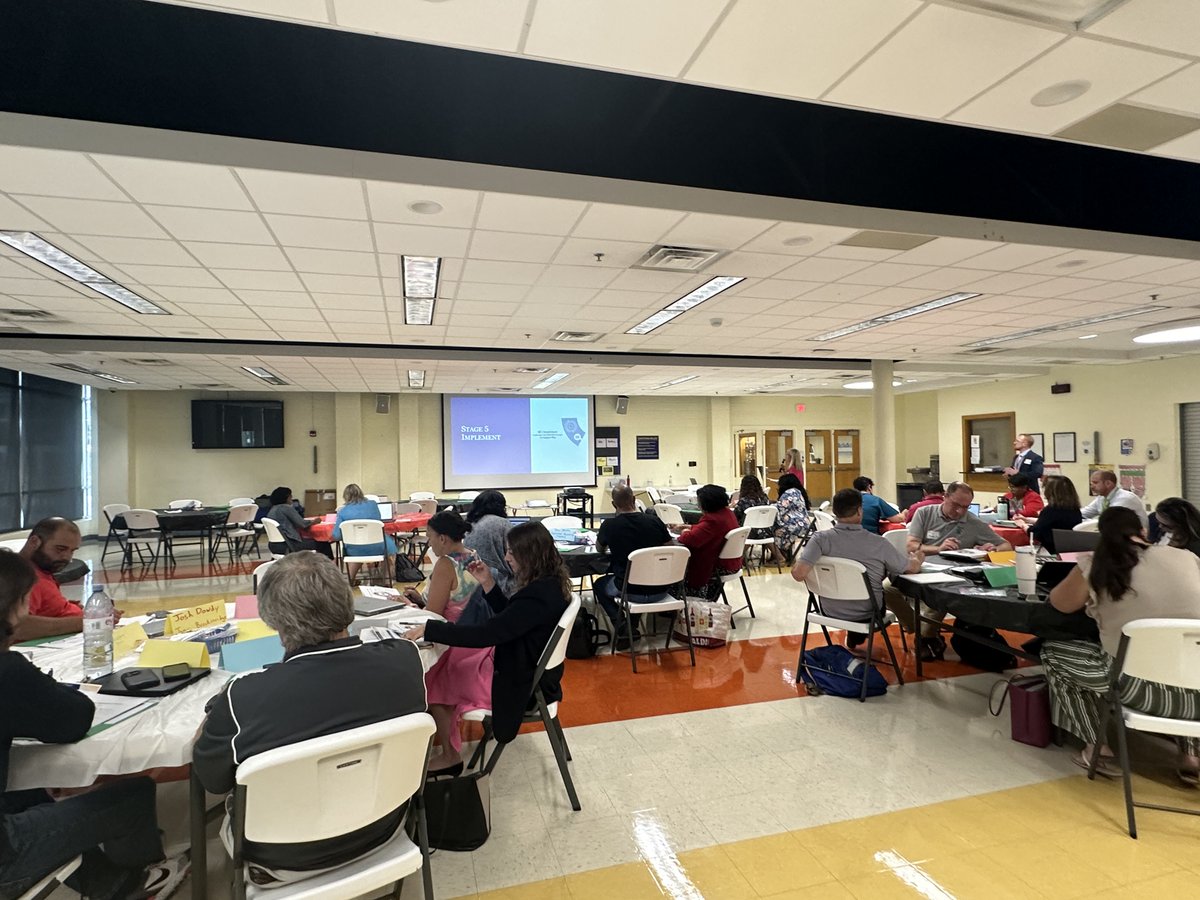 Roanoke City Public Schools tweet media