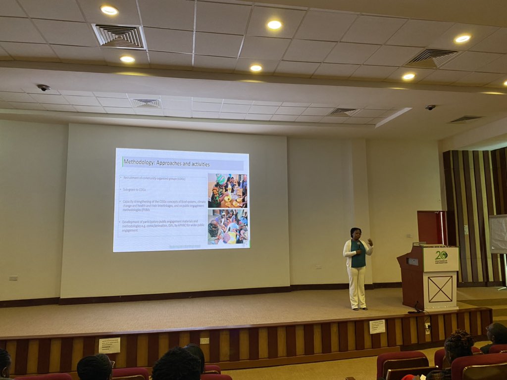 Zero_Hunger_Ke's tweet photo. Grassroots organizations are crucial for building community resilience and ensuring local food security.
Day 1 training on enhancing community organizations' infrastructure in public engagement,#Right2Food, climate change, nutrition, and food systems.
#ZeroHunger https://t.co/vwXl3bY0oZ