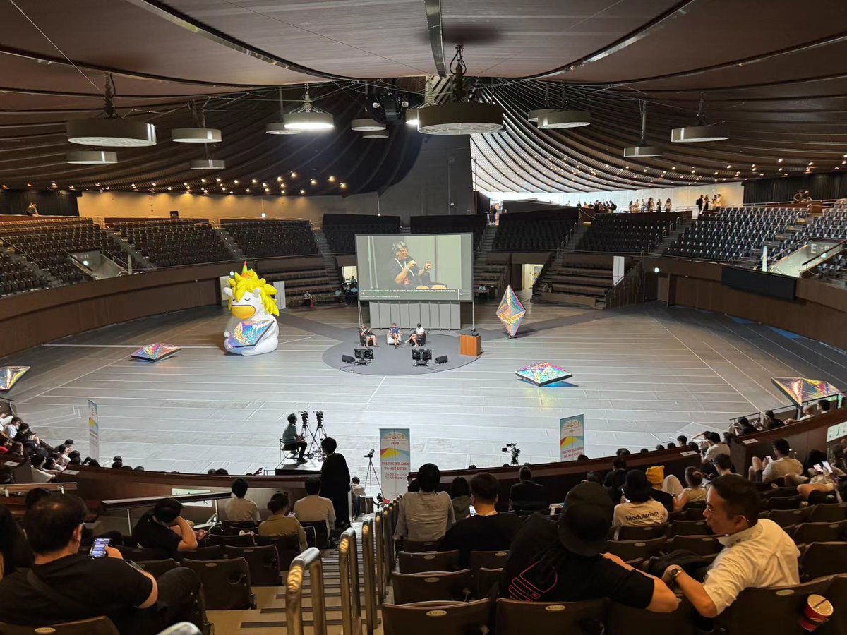 RealBlockPI's tweet image. Follow BlockPI to EDCON. Build on top of the giants! @EDCON2024 🚀

#EDCON #EDCON2024 #BlockPI