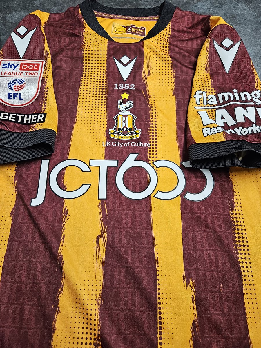 EM Workwear and Embroidery tweet media