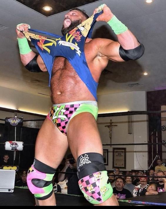 ReppingMan's tweet image. My babe @DaringSheDevil has only one #mcm as she the queen of my heart as I am her jungle king together we rule side by side and loving each other very much.