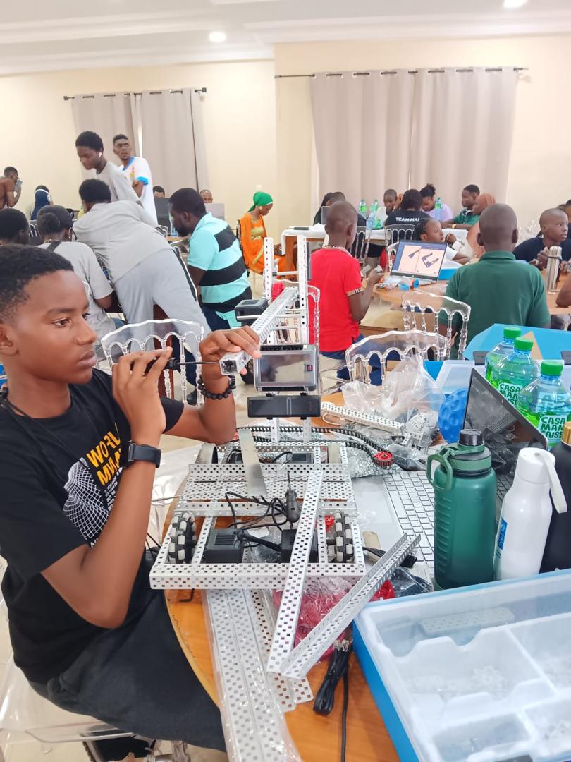 MrAmooti's tweet image. Nonetheless, the Ugandan robot won &apos;Best Design&apos;s category. Details to be released through the media shortly. But we must fight corruption so we can get more resources into these 21st century skills. We nearly walloped the whole continent #PanAfricanRoboticsCompetition.
#PARC2024