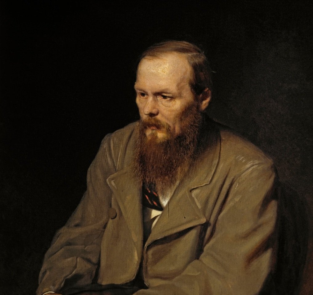 “Ezilmekten kurtulan aşağılık insan, bu kez başkalarını ezmeye başlar.” 

Dostoyevski | Stepançikovo Köyü