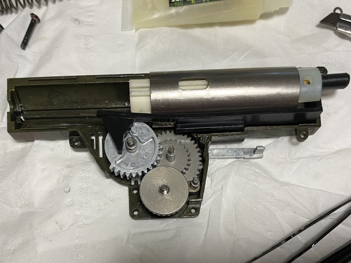 大変お待たせしております🙇‍♂️

私ごとですが、皆様のご理解のもとメンテナンス、カスタムの仕事を続けさせて頂いております。

少しずつですが、1人1人順次対応させて頂いておりますので今しばらくお待ちください。

#エアガンカスタム
#エアガンメンテナンス