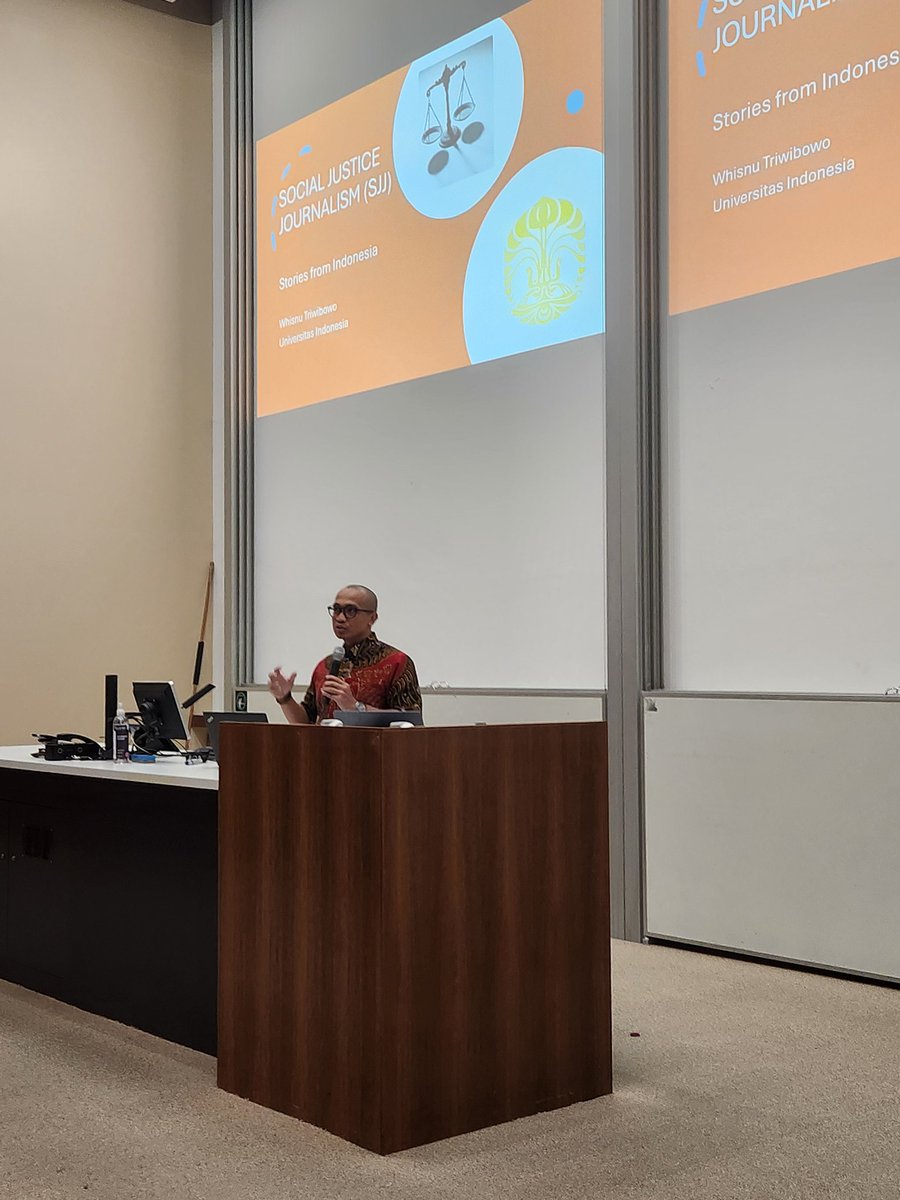 How good?!?!? My old mate Whisnu Triwibowo from the University of Indonesia serving up a treat for my students today @HASSUQ <a href="/UQCom_Arts/">UQ Communication & Arts</a>