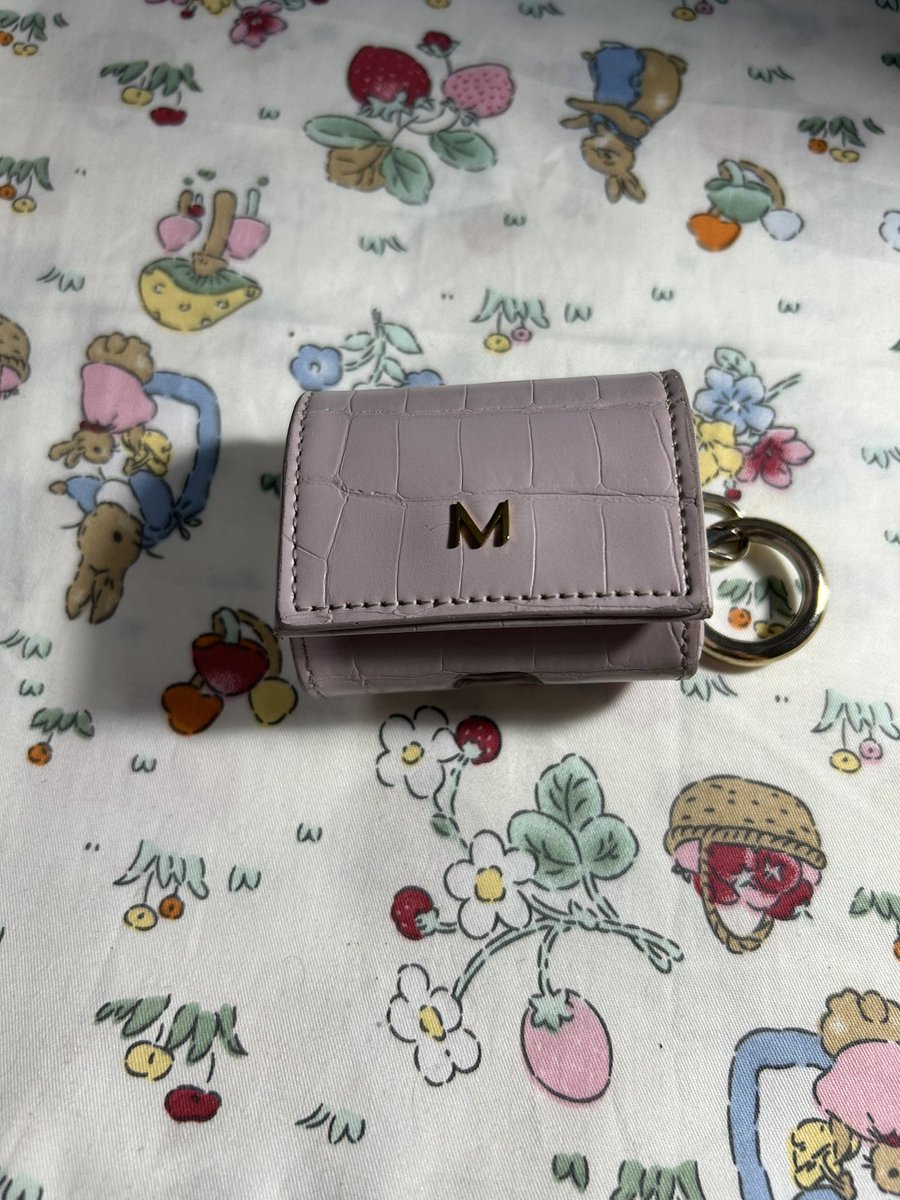 Uionpa's tweet photo. ส่งต่อcase airport3 muse
ของแท้ค่าสภาพตามการใช้งาน
ปล่อยต่อ 270 รวมส่งค่า

#ส่งต่อคสอมือ2 #muse #ส่งต่อmuse
#Muse #ส่งต่อเสื้อผ้าสภาพนางฟ้า https://t.co/YNSMwRD3Vh