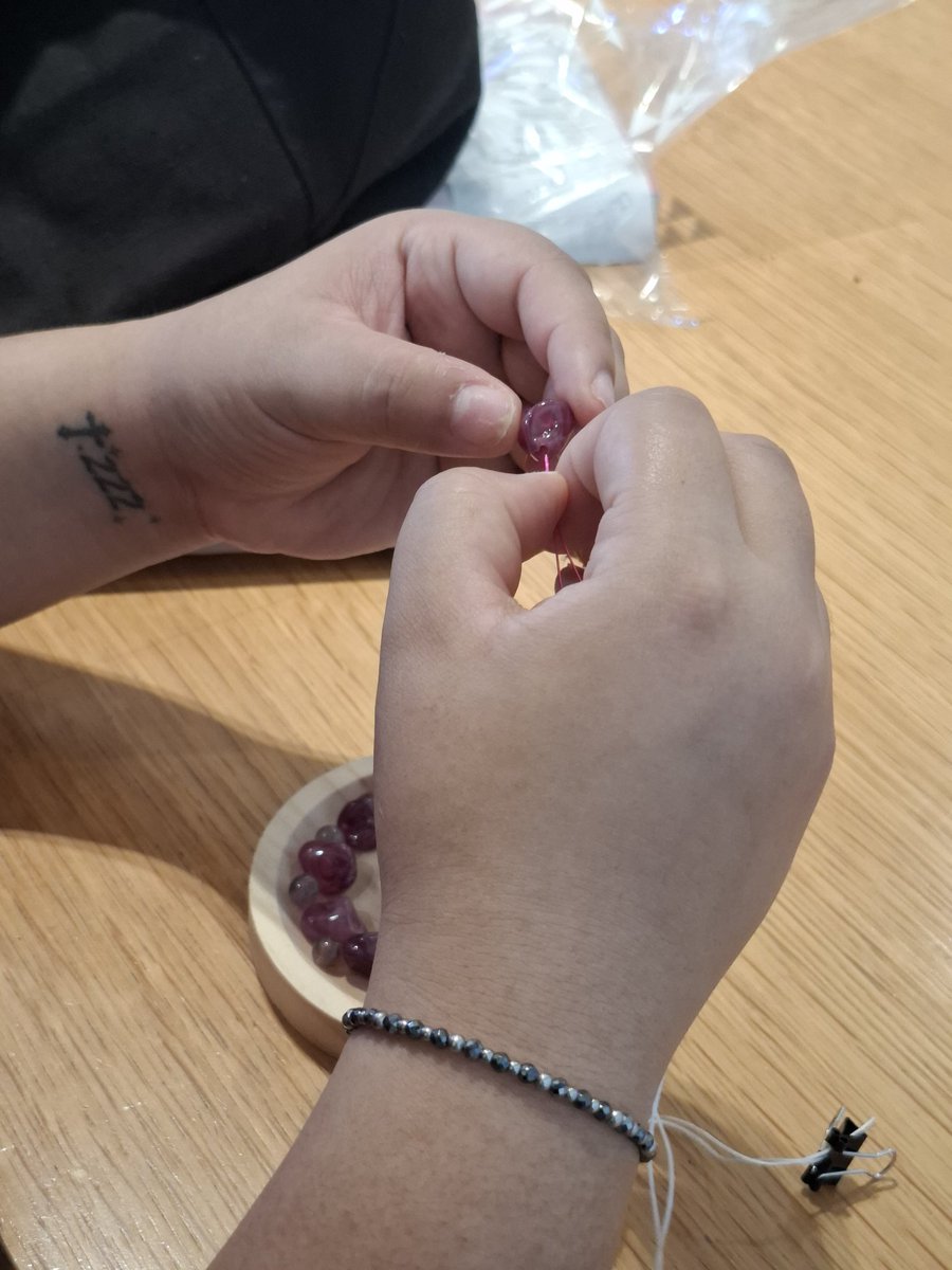 Request_q's tweet image. เดทครับ @illbeurfavwine