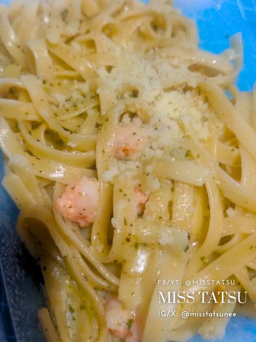Boyong's Creamy Seafood Pesto Pasta and Pomodoro 🍝 #pinoyfood #pomodoropasta #lunch #dinner #almusal<a href="/tag/lunch"class="tags"><span>#lunch</span></a><a href="/tag/dinner"class="tags"><span>#dinner</span></a><a href="/tag/philippines"class="tags"><span>#philippines</span></a><a href="/tag/filipinofood"class="tags"><span>#filipinofood</span></a><a href="/tag/pesto"class="tags"><span>#pesto</span></a>