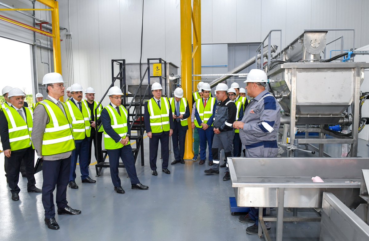 antiinhisar's tweet image. Gəncədə “AzerGold” QSC-nin (@Azergold_QSC) törəmə şirkəti – “AzerBlast” MMC tərəfindən istifadəyə verilən ilk sənaye partlayıcı maddələrinin istehsalı zavodu tam rejimdə fəaliyyətə başlayıb.

Ətraflı - bit.ly/4c2zWfx

#EconomyAz