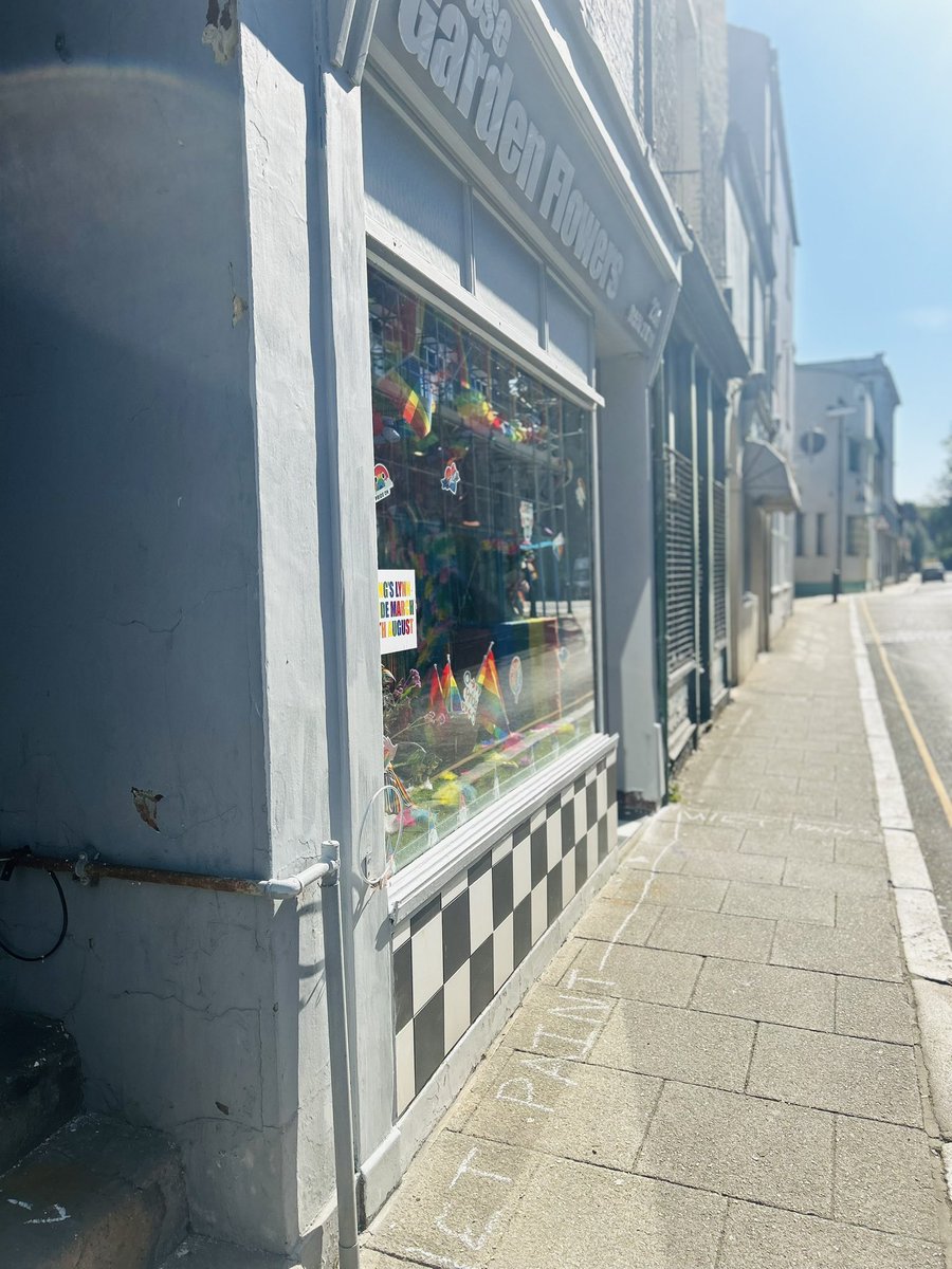 rosegardenflowers tweet media